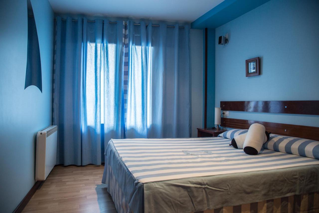 Hotel A. G. Porcillan Ribadeo Extérieur photo