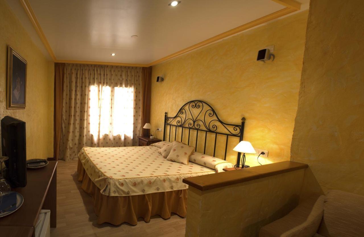 Hotel A. G. Porcillan Ribadeo Extérieur photo